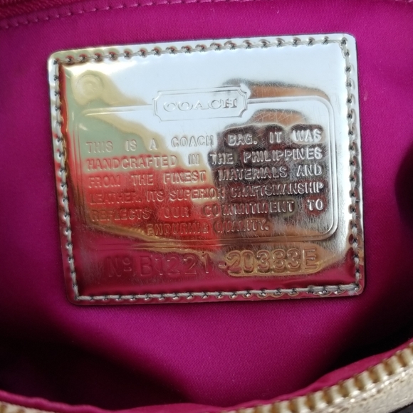 Coach leather shoulder bag - Picture 4 of 8